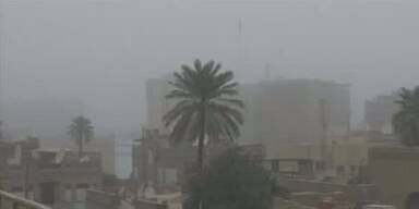 Ein Heftiger Sandsturm verdunkelt Bagdad