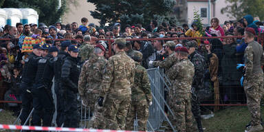 Slowenien schickt Armee an die Grenze