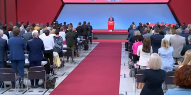 Standing Ovations für Rendi-Wagner beim SPÖ-Parteitag