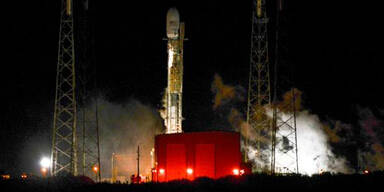 SpaceX bricht Raketen-Start in letzter Sekunde ab
