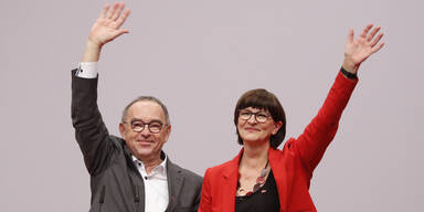 Esken und Walter-Borjans neue SPD-Vorsitzende in Deutschland