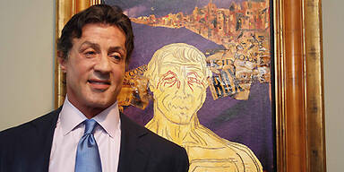Stallone präsentiert seine Gemälde