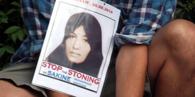 Iran stoppt Steinigung von Sakineh