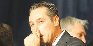 Hacker verschicken falsches Strache-Mail