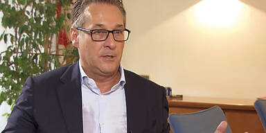 1. TV-Interview: Strache rechnet mit Kurz ab