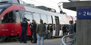 Messer-Attacke im Zug: Austro-Türke wird zum Helden