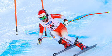 Schweizer Ski-Profi Juliana Suter (25)