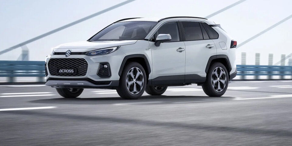 Suzukis RAV4-Klon Across startet vorm Original