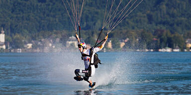 "Swoop Style"-Jumper landet bewusstlos im See