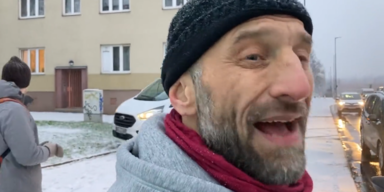 ''Hurensohn!'': Klima-Extremist Tadzio Müller beschimpft Autofahrer