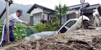 Taifun tötet mindestens sieben Menschen
