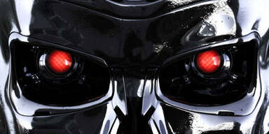 Forscher entwickeln Terminator-Kontaktlinse