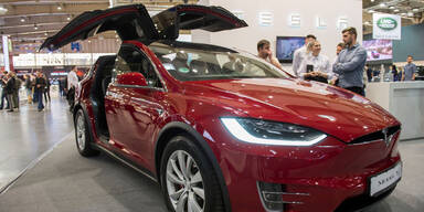 Tesla baut mehr Fahrzeuge denn je