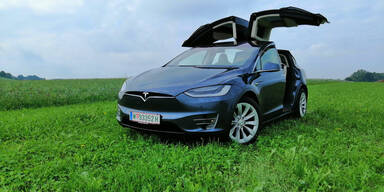 Teslas Elektro-SUV Model X im großen Test