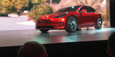 Tesla Model 3 kommt auch mit Allrad