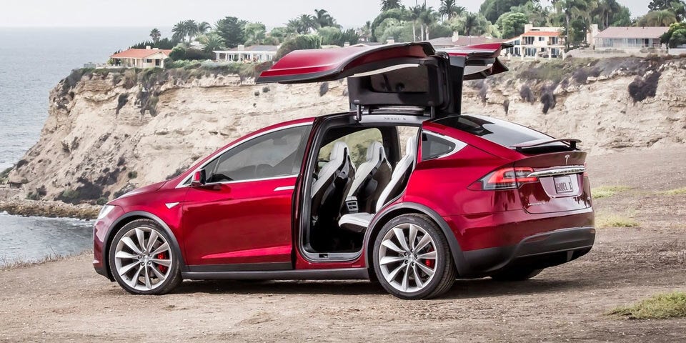 Tesla Model X startet in Österreich