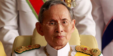 Thailands König Bhumibol Adulyadej gestorben