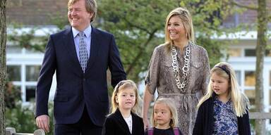 Maxima und Willem-Alexander begleiten Prinzessin Ariane zum ersten Schultag.