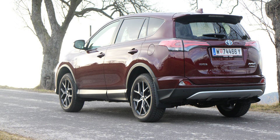Toyota RAV4 Hybrid 2WD im Test