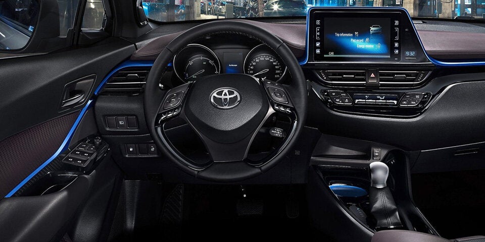 Toyota zeigt das Cockpit des C-HR
