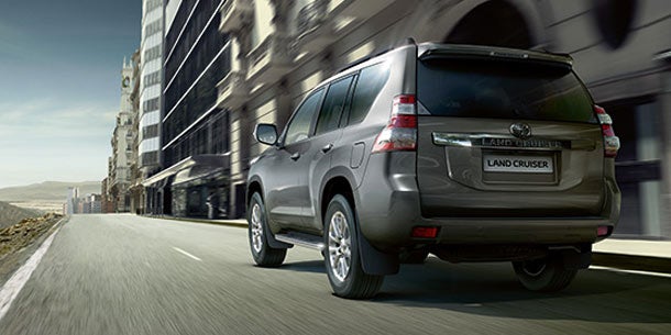 Toyota frischt den Land Cruiser 300 auf