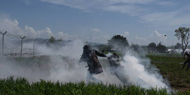 Idomeni: Polizei setzt erneut Tränengas ein