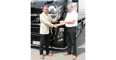Luxus 40-Tonner mit 700 PS