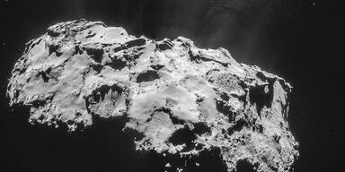 Rosetta zeigt Tschuri aus nächster Nähe