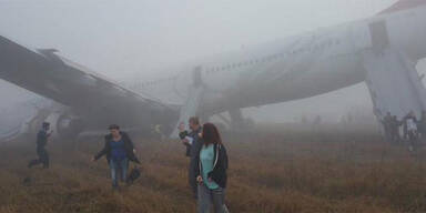 Flugzeug-Crash: Zwei Österreicher an Bord