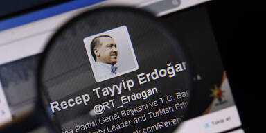 Twitter-Sperre: Hohn & Spott für Erdogan