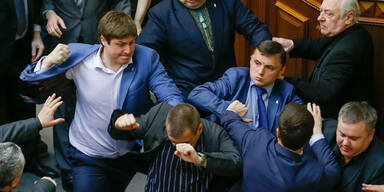 Prügelei im ukrainischen Parlament