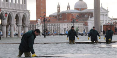 Venedig komplett unter Wasser