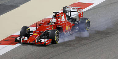Vettel fuhr sich Frontflügel kaputt
