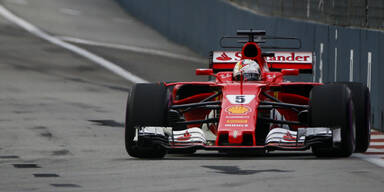 Sebastian Vettel rast zur Pole Position