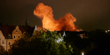 Fliegerbombe: München steht in Flammen