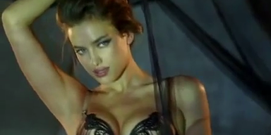 Sexy Irina Shayk posiert für „La Clover“-Lingerie