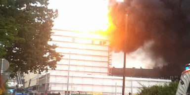 Graz: Gasexplosion löst Brand in Möbelhaus aus