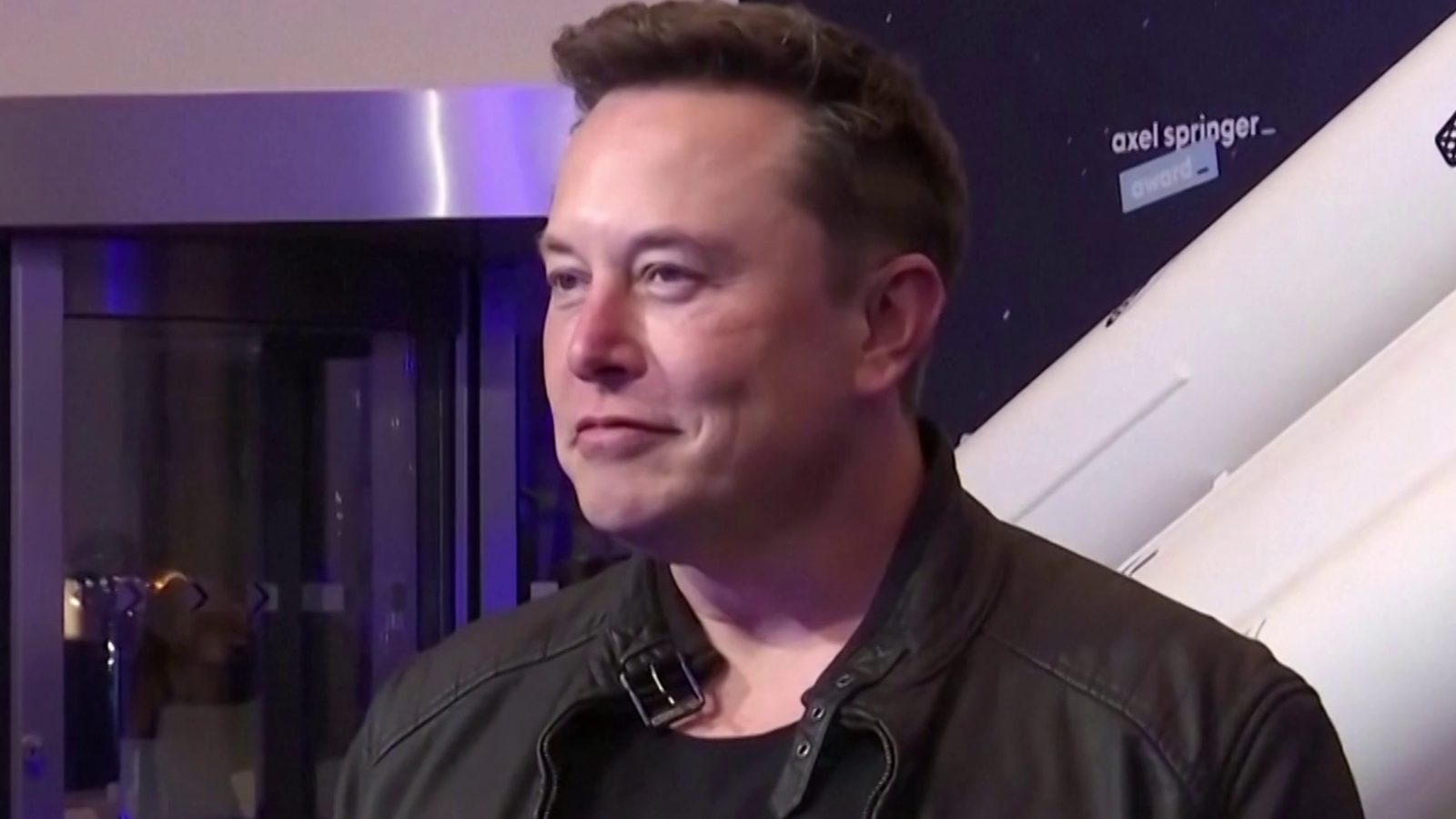 Elon Musk hat heimlich Zwillinge mit Führungskraft - oe24.tv