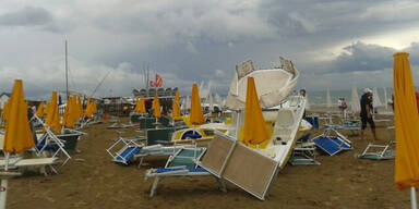 Tornado löst Panik in Lignano aus
