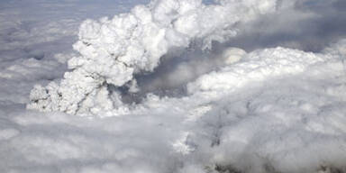 Vulkanasche legt Europas Flugverkehr lahm