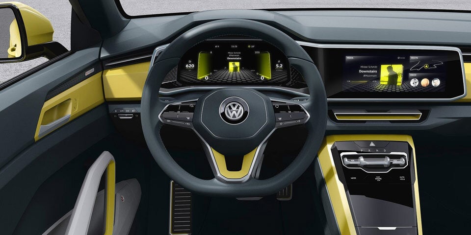 VW Golf VIII völlig ungetarnt erwischt