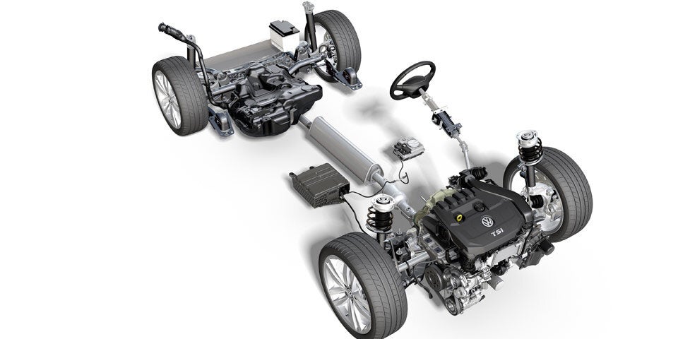 VW Golf VIII völlig ungetarnt erwischt