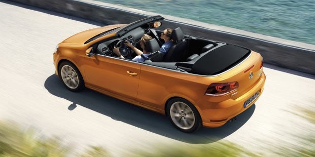 VW frischt das Golf Cabrio auf