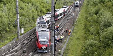 Zug entgleist: Westbahnstrecke unterbrochen