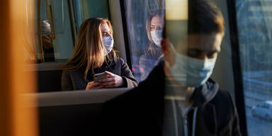 Streit ums Maskentragen eskalierte: Ohrfeigen-Attacke in Zug