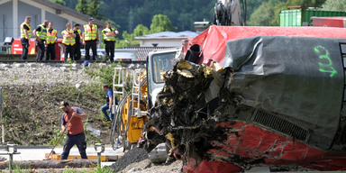 Zugsunglück in Bayern: Fünftes Todesopfer geborgen