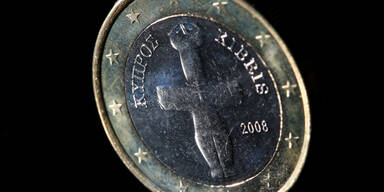 Euro-Hilfspaket für Zypern gebilligt